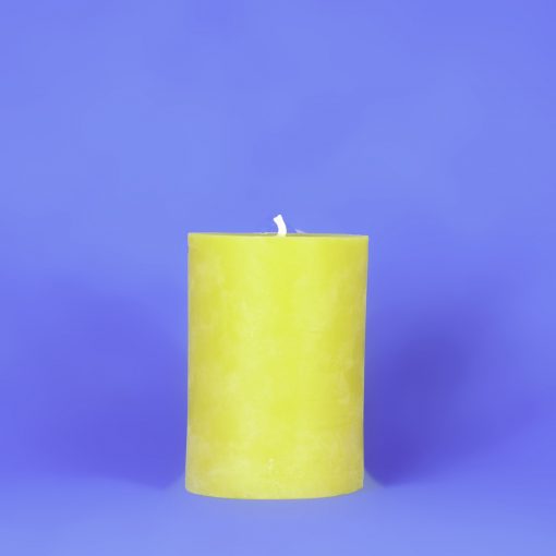 Beeswax 4" x 6" Smooth Pillar Candle
