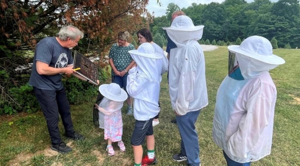 Hunters-Honey-Farm-Eduation-Bee-Keeper-Kits-1024x568 Beekeeping Kits from Hunter’s Honey Farm