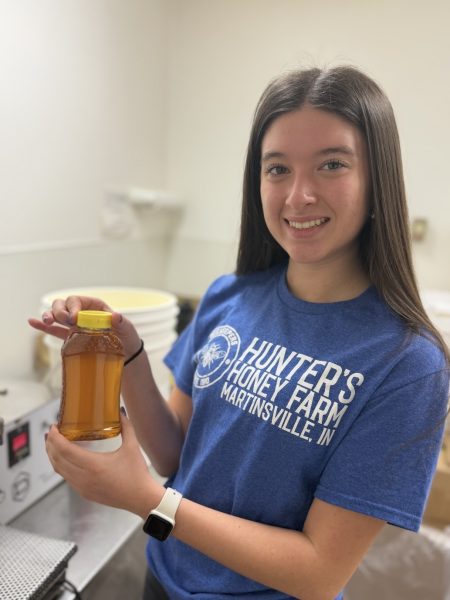 IMG_7078-rlum9yluip2l0gyj3jd65kz12s25yrqgvxazit1j3k Our Team