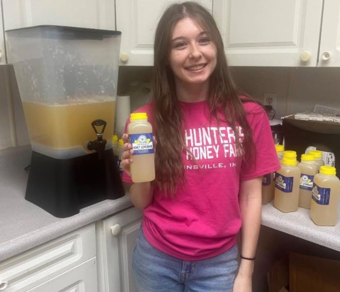 image-rl2mpqqfde2nqbfbkrngq6jpmvm3z3mtgvq67a3n8w Our Team